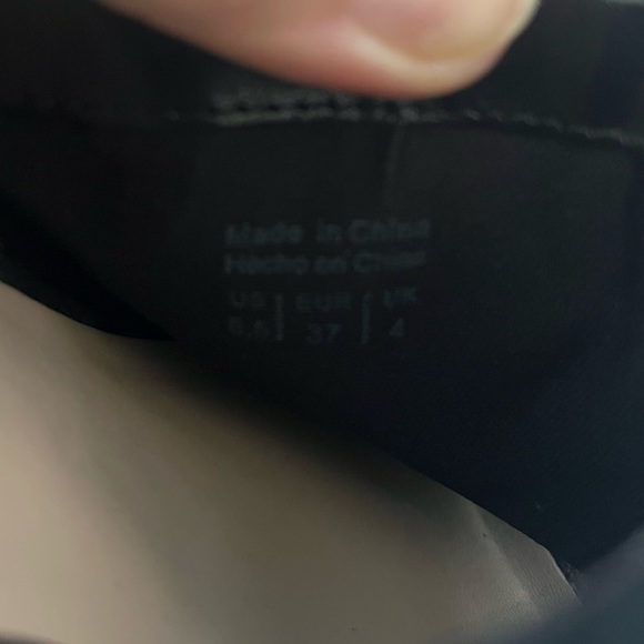 ALDO Black Sandals (Size 6.5) - Picture 10 of 10